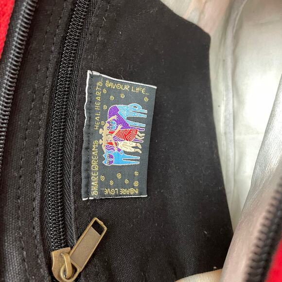 Laurel Burch Shoulder Bag Purse Multicolor Art Faces Women Hearts Zip NWT - Picture 4 of 8